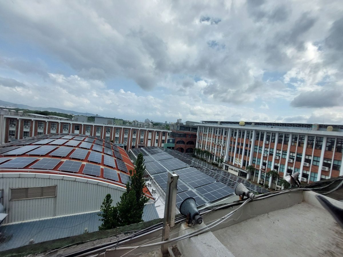 853259_0.jpg
